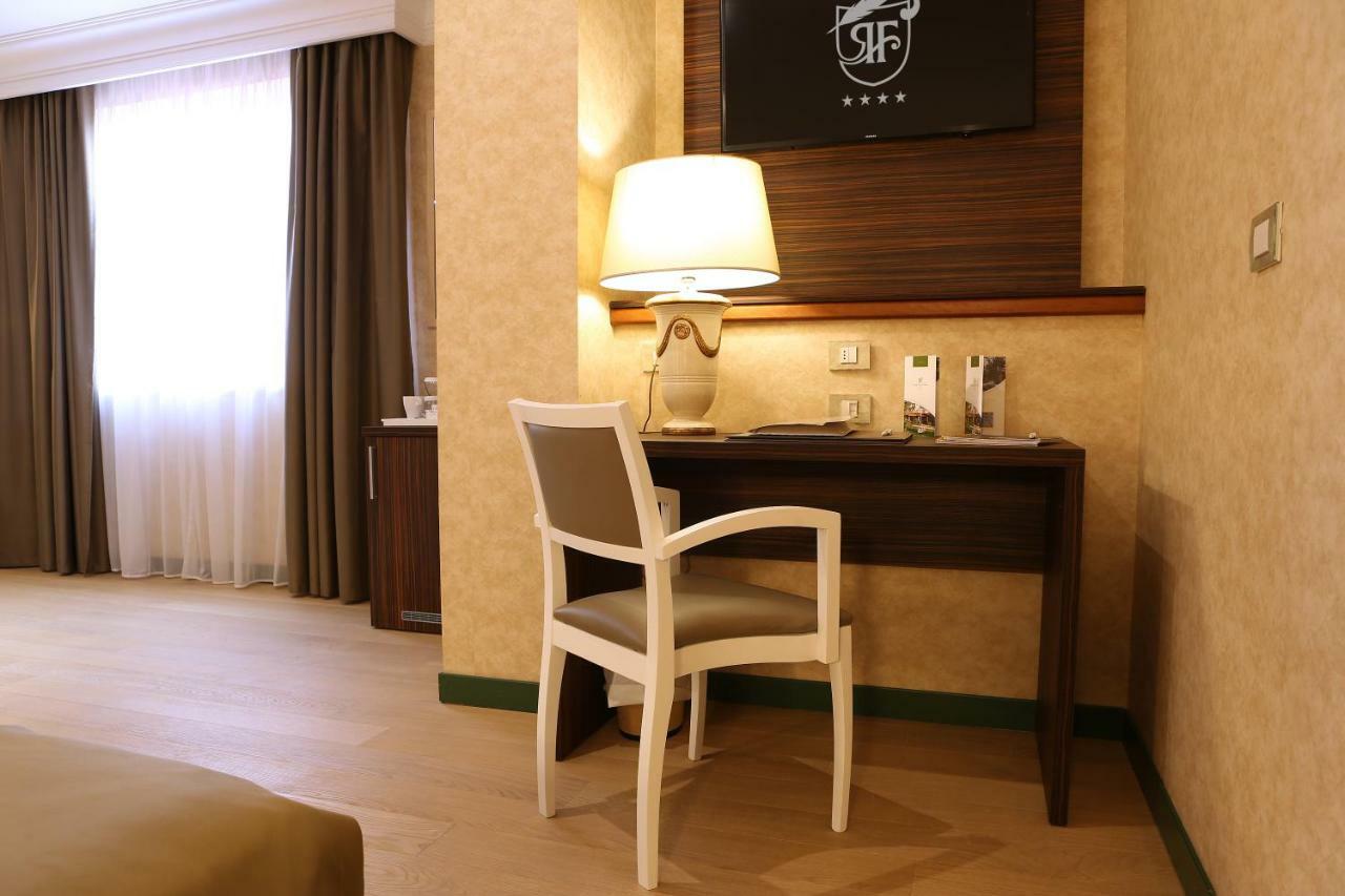Hotel Relais La Fattoria à Melfi Extérieur photo